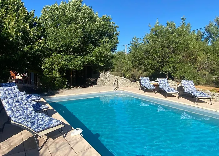 Maison Provencale Avec Piscine * Estoublon